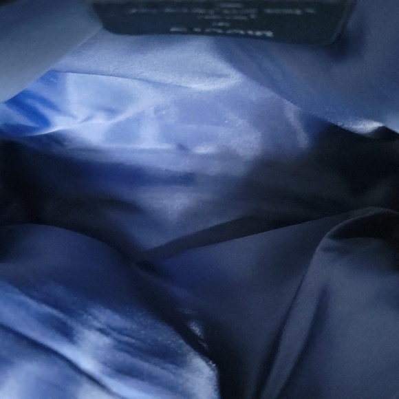 Salvatore Ferragamo For Eva Air Amenities Bag - Picture 4 of 4